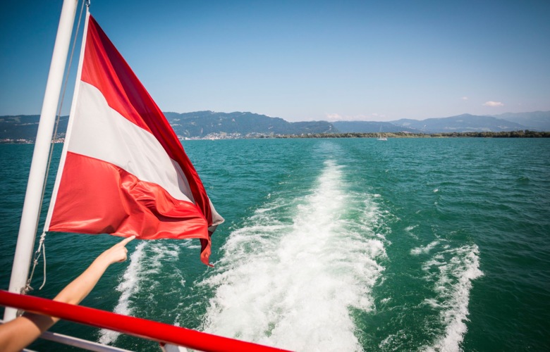 Außendeck Sicht auf Bodensee