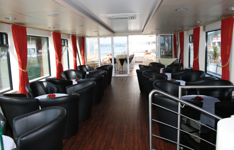 MS Alpenstadt Bludenz Salon 2 (c) VL Bodenseeschifffahrt