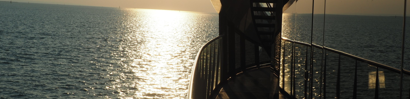Sonnenuntergang Bodensee - Ausblick MS Sonnenkönigin